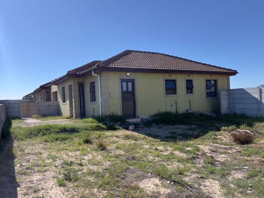 3 Bedroom Property for Sale in Hillcrest Heights Western Cape